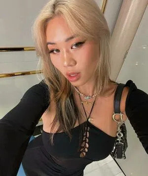 Lizzie Cao OnlyFans Leaked Free Thumbnail Picture - #bekeEz4kp4