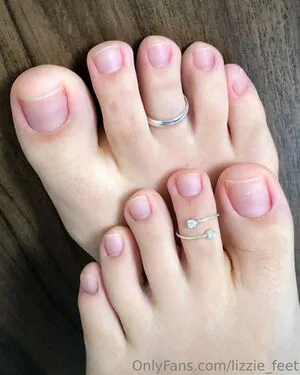 Lizzie Feet OnlyFans Leaked Free Thumbnail Picture - #5ZcgIB4MGm