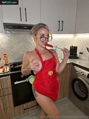 Lizzie Grey OnlyFans Leaked Free Thumbnail Picture - #cUCFAXAQ79