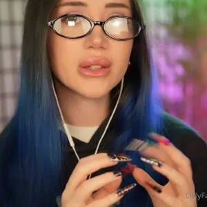 Lizzie Le Strange OnlyFans Leaked Free Thumbnail Picture - #QsT5XJXGAf