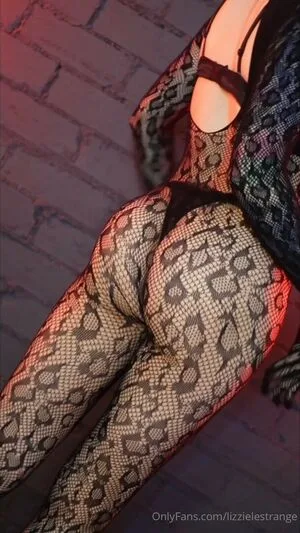 Lizzielestrange OnlyFans Leaked Free Thumbnail Picture - #TGvsiRL90t