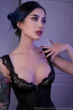 Lizzielestrange OnlyFans Leaked Free Thumbnail Picture - #nsiSMWKwZX