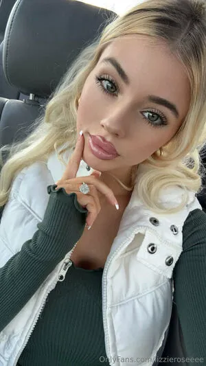 Lizzieroseeee OnlyFans Leaked Free Thumbnail Picture - #srfO5izijU
