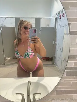 Lizzifromthebloc1 OnlyFans Leaked Free Thumbnail Picture - #IC4PVCIULV