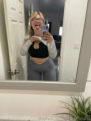 Lizzifromthebloc1 OnlyFans Leaked Free Thumbnail Picture - #ZAyyyA5PWG