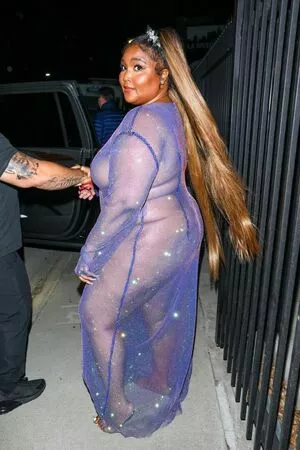 Lizzo OnlyFans Leaked Free Thumbnail Picture - #8ygYOo4Zyi