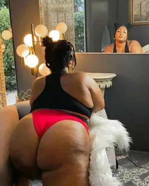 Lizzo OnlyFans Leaked Free Thumbnail Picture - #GSR9Y3Y3T6