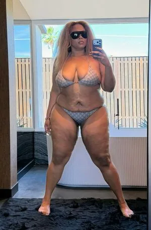Lizzo OnlyFans Leaked Free Thumbnail Picture - #WK972mvlBn