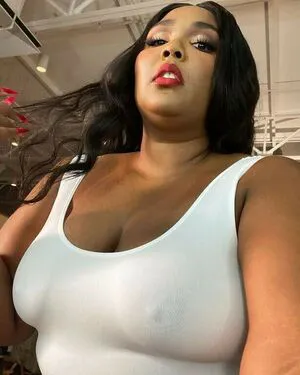 Lizzo OnlyFans Leaked Free Thumbnail Picture - #zb4dpQsMA8