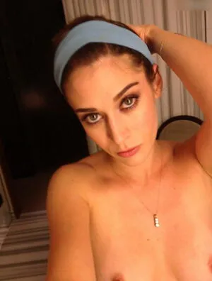 Lizzy Caplan OnlyFans Leaked Free Thumbnail Picture - #OHJnpz4YXL