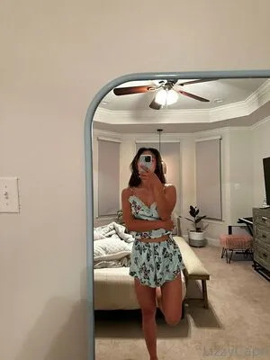 Lizzy Capri OnlyFans Leaked Free Thumbnail Picture - #fRiEW9GsLS