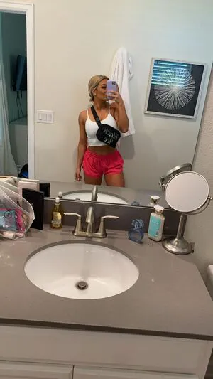 Lizzy Decologero OnlyFans Leaked Free Thumbnail Picture - #42XN5UtEeI