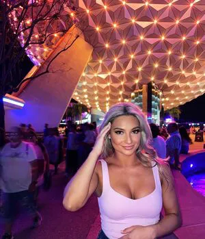 Lizzy Decologero OnlyFans Leaked Free Thumbnail Picture - #9umuuaHmvD