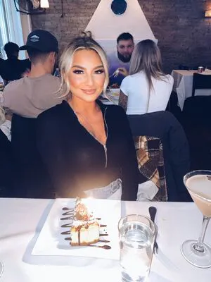 Lizzy Decologero OnlyFans Leaked Free Thumbnail Picture - #nZOGqwsxXF