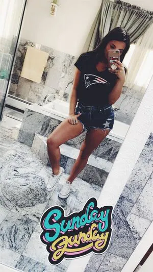 Lizzy Decologero OnlyFans Leaked Free Thumbnail Picture - #o6BJF0gNjx