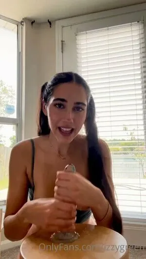Lizzy Green OnlyFans Leaked Free Thumbnail Picture - #qSm0r4yEU1