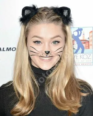 Lizzy Greene OnlyFans Leaked Free Thumbnail Picture - #6AfrCmfQJz