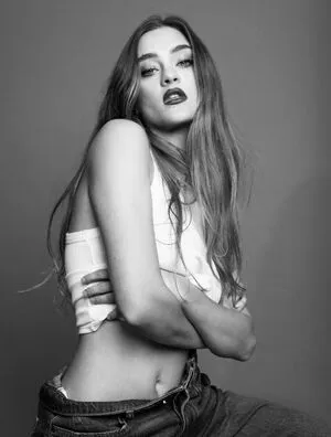 Lizzy Greene OnlyFans Leaked Free Thumbnail Picture - #FOPwd34nS3