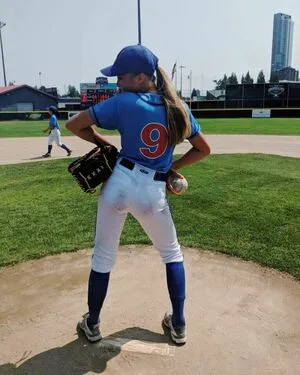 Lizzy Greene OnlyFans Leaked Free Thumbnail Picture - #Ie5VBSde89