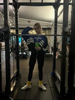Lizzy Greene OnlyFans Leaked Free Thumbnail Picture - #kcnwjctOP8