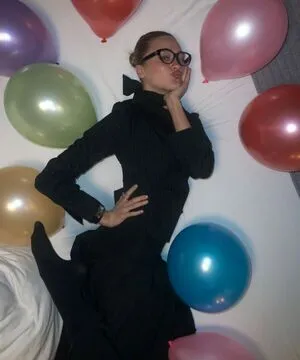 Lizzy Greene OnlyFans Leaked Free Thumbnail Picture - #yx2lFSJmJl