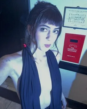 Lizzy Mcalpine OnlyFans Leaked Free Thumbnail Picture - #EdyGVqSRDX