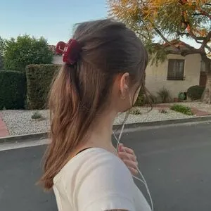 Lizzy Mcalpine OnlyFans Leaked Free Thumbnail Picture - #N6Yh2AXHWD