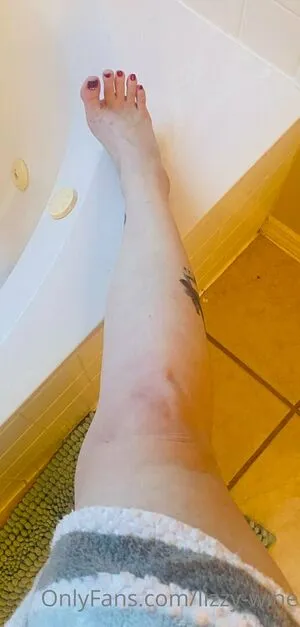 Lizzy Wine OnlyFans Leaked Free Thumbnail Picture - #x7rfh97u1A