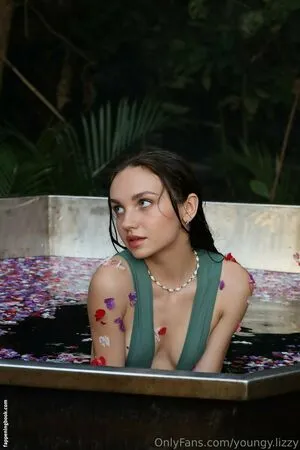 Lizzy Youngy OnlyFans Leaked Free Thumbnail Picture - #mf8r5BsORZ