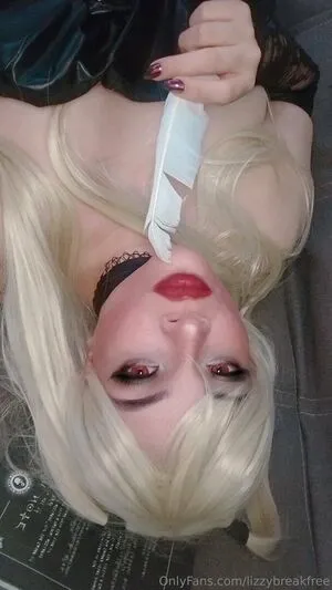 Lizzybreakfree OnlyFans Leaked Free Thumbnail Picture - #6MOYrVuX6N