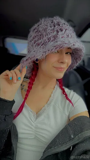 Lizzyhazefree OnlyFans Leaked Free Thumbnail Picture - #HYiHddkuMQ