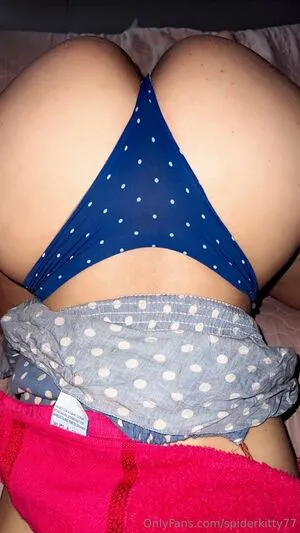 Lizzykitty77 OnlyFans Leaked Free Thumbnail Picture - #3PesZE5Kw6