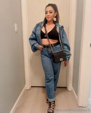 Lizzylizliz10 OnlyFans Leaked Free Thumbnail Picture - #KWh0xuVIbB