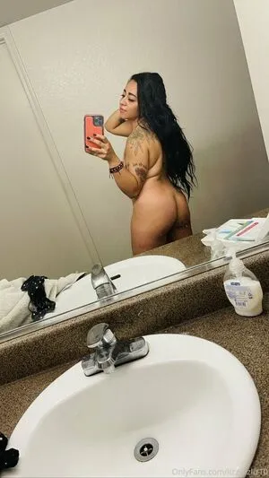 Lizzylizliz10 OnlyFans Leaked Free Thumbnail Picture - #QvUIq6XmsT