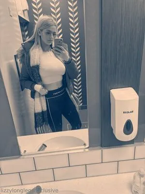 Lizzylonglegs27 OnlyFans Leaked Free Thumbnail Picture - #4YtNXo7BgV