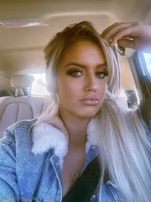 Lizzylonglegs27 OnlyFans Leaked Free Thumbnail Picture - #6Rs2exUKxW