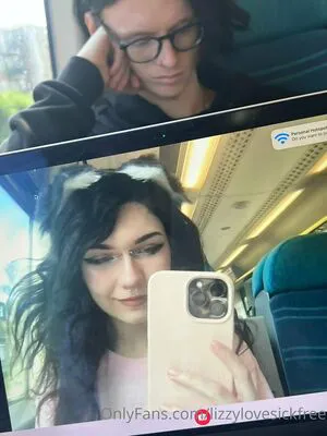 Lizzylovesickfree OnlyFans Leaked Free Thumbnail Picture - #L5Lyi6dhvD