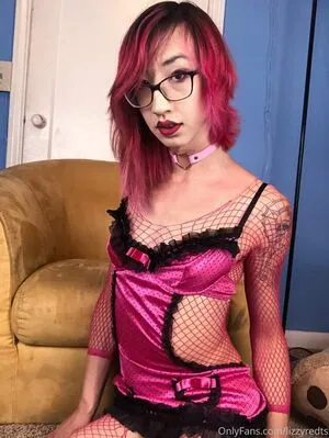 Lizzyredts OnlyFans Leaked Free Thumbnail Picture - #laHXHmUrXw