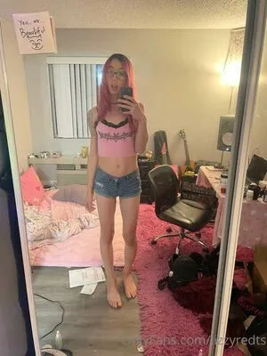 Lizzyredts OnlyFans Leaked Free Thumbnail Picture - #xr1Qih0vpc