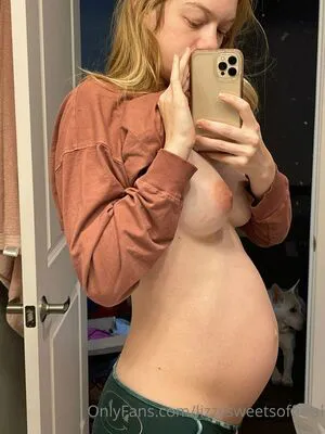 Lizzysweetsofficial OnlyFans Leaked Free Thumbnail Picture - #Wf96YnQJZ7