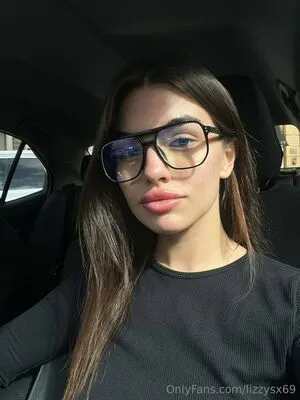 Lizzysx69 OnlyFans Leaked Free Thumbnail Picture - #3FFub5XHz9