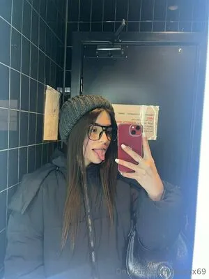 Lizzysx69 OnlyFans Leaked Free Thumbnail Picture - #5V7YXMzjNL