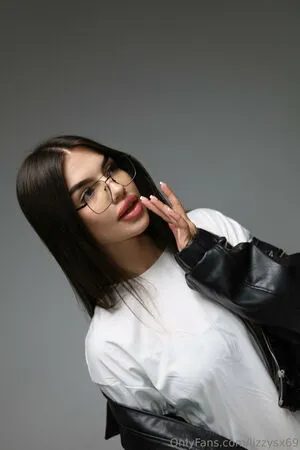 Lizzysx69 OnlyFans Leaked Free Thumbnail Picture - #YW6Ui2QtUU