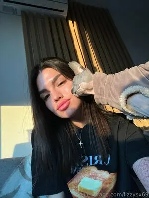 Lizzysx69 OnlyFans Leaked Free Thumbnail Picture - #llX0MhbRGK