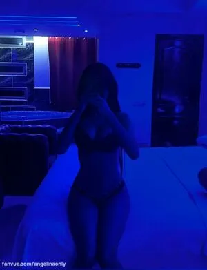 Llinangel OnlyFans Leaked Free Thumbnail Picture - #KnOBYLerFF