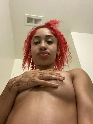 Llupee E OnlyFans Leaked Free Thumbnail Picture - #hTrrhy8Kgt