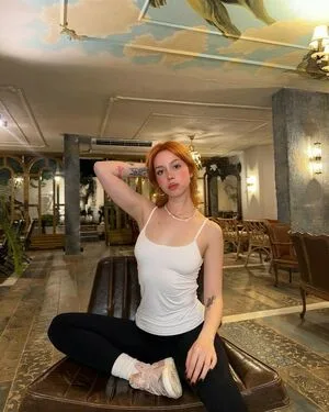 Lmerveseln OnlyFans Leaked Free Thumbnail Picture - #ENNassM1k0
