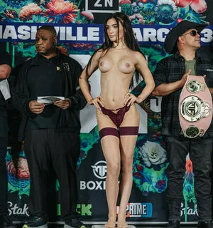 Lnl 039 S Social Media Influencer Ai Fakes Mega OnlyFans Leaked Free Thumbnail Picture - #te7PVxQEM5