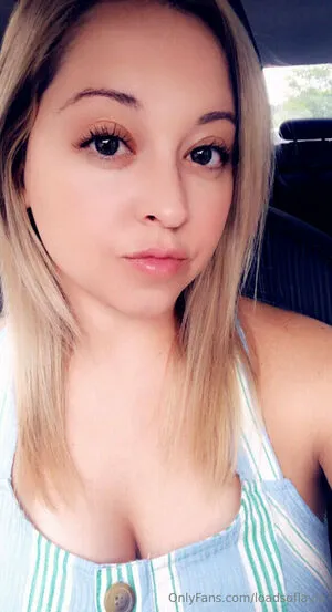Loadsoflayla OnlyFans Leaked Free Thumbnail Picture - #m7Y93fwgNe