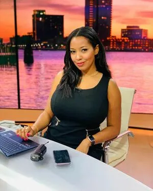 Local Tv Presenters OnlyFans Leaked Free Thumbnail Picture - #JDn6Lq8Nk5